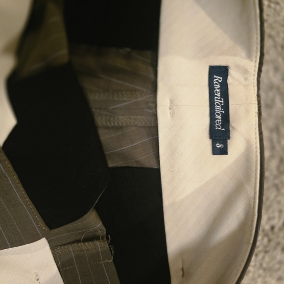 Gorgeous pin stripe trousers - Picture 2 of 6
